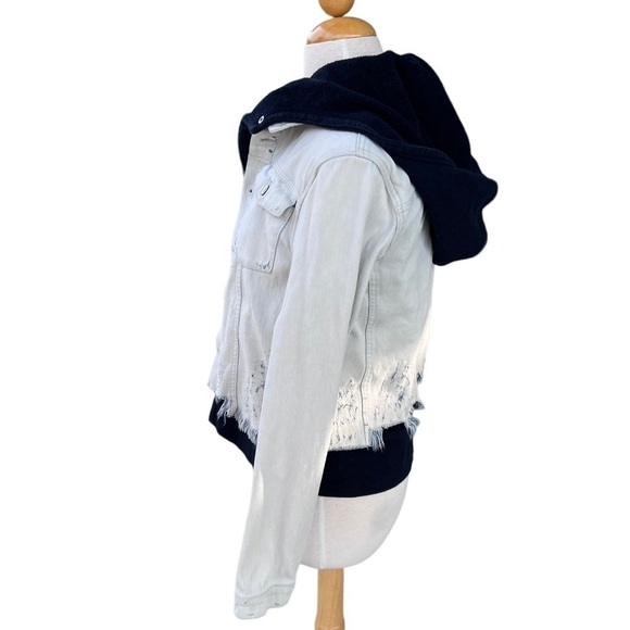 Free People Double Layer Distressed Jean Jacket Small Hood Destroyed Light Wash - Picture 4 of 14